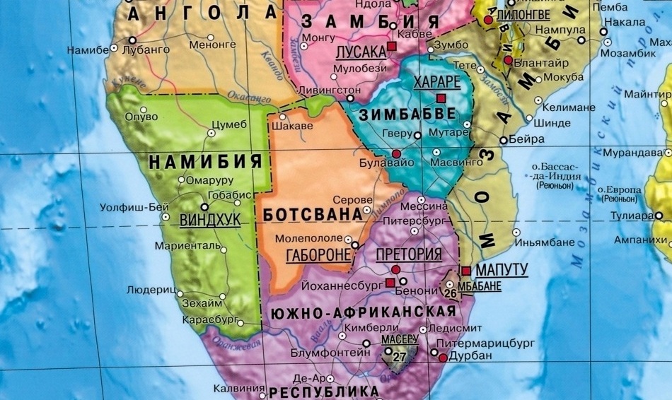 Зимбабве на карте мира с соседними странами, границами и городами на русском языке
